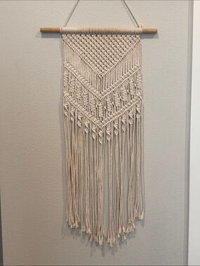 Macrame Wall Hanging 11.5 x 31